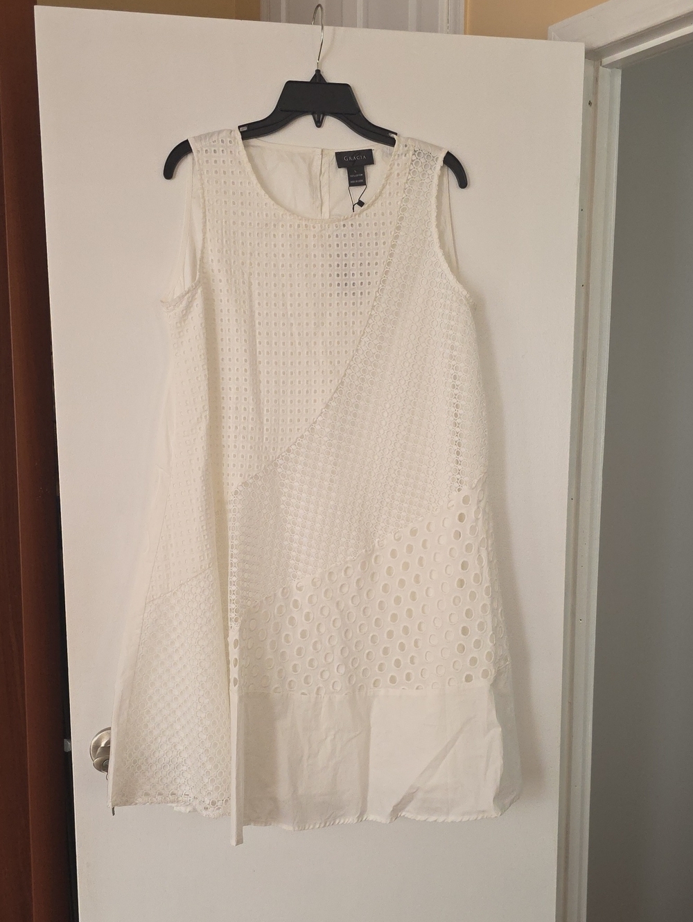 Gracia White Eyelet Panel Sleeveless Midi Dress